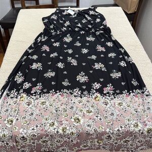 Women’s Plus Size Maurices Black and Pink Floral Maxi Dress